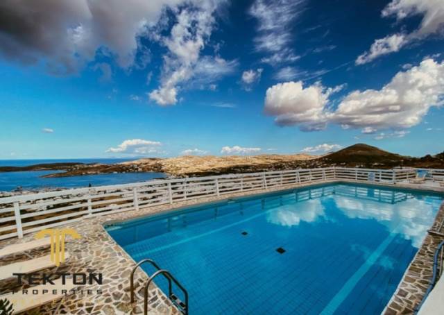 (For Sale) Commercial Hotel || Cyclades/Paros - 600 Sq.m, 2.300.000€ 