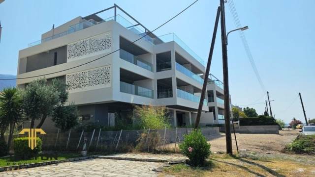 (For Sale) Commercial Complex || Fthiotida/Kamena Vourla - 1.200 Sq.m, 5.000.000€ 