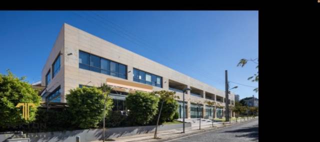 (For Sale) Commercial Building || Athens North/Agia Paraskevi - 4.880 Sq.m, 7.900.000€ 