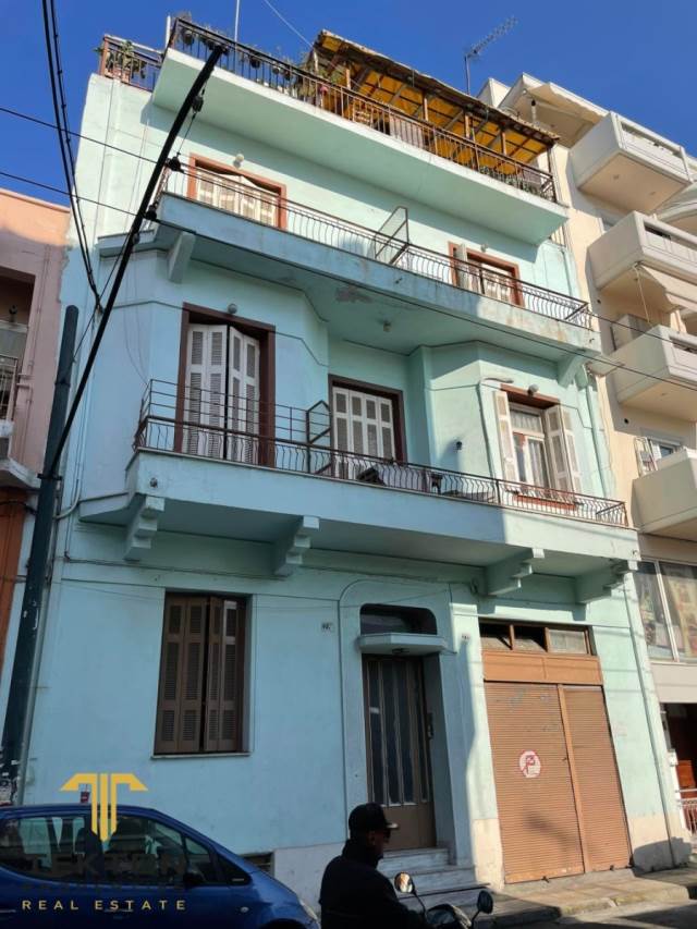 (For Sale) Residential Building || Piraias/Piraeus - 417 Sq.m, 300.000€ 