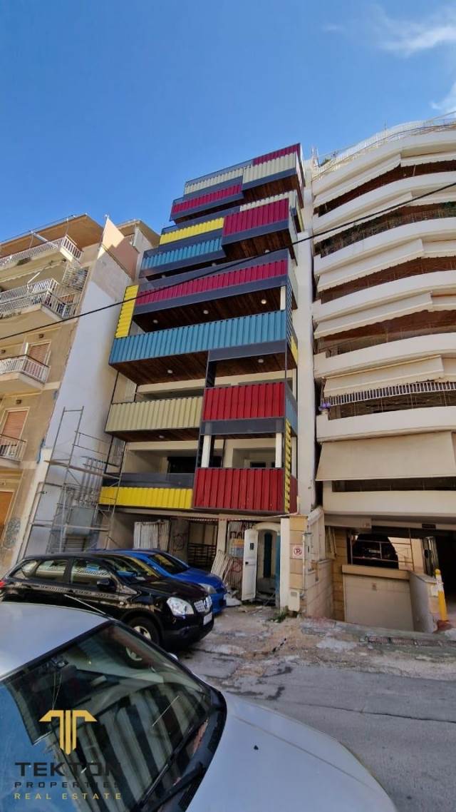 (For Sale) Residential Building || Piraias/Piraeus - 905 Sq.m, 3.600.000€ 