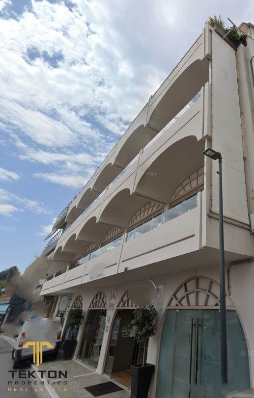 (For Sale) Commercial Building || Piraias/Piraeus - 2.000 Sq.m, 4.500.000€ 