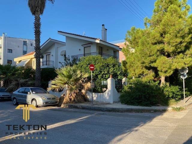 (Προς Πώληση) Αξιοποιήσιμη Γη Οικόπεδο || Αθήνα Νότια/Γλυφάδα - 581 τ.μ, 3.000.000€ 