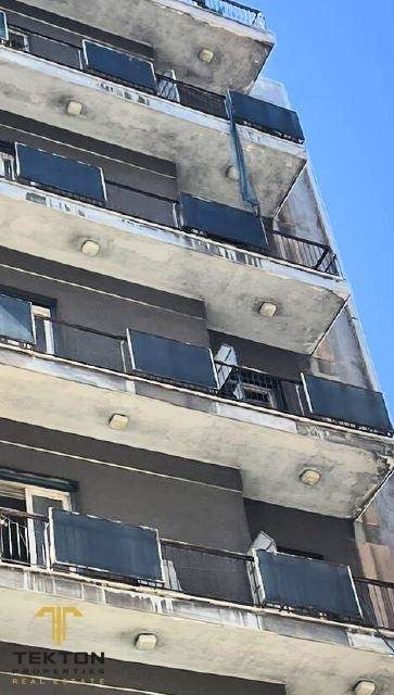 (Προς Πώληση) Επαγγελματικός Χώρος Ξενοδοχείο || Πειραιάς/Πειραιάς - 830 τ.μ, 2.000.000€ 