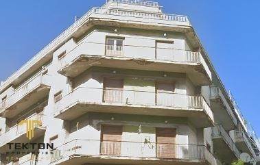 (For Sale) Residential Building || Athens Center/Athens - 1.610 Sq.m, 3.100.000€ 