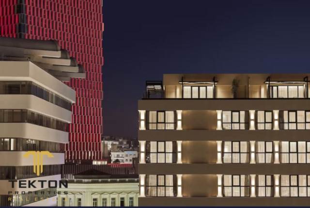 (For Sale) Commercial Hotel || Piraias/Piraeus - 2.042 Sq.m, 8.000.000€ 