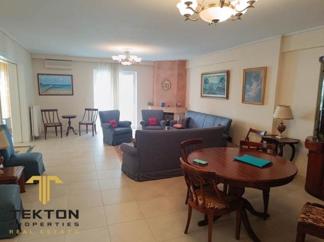 (For Sale) Residential Floor Apartment || Athens South/Palaio Faliro - 180 Sq.m, 4 Bedrooms, 730.000€ 