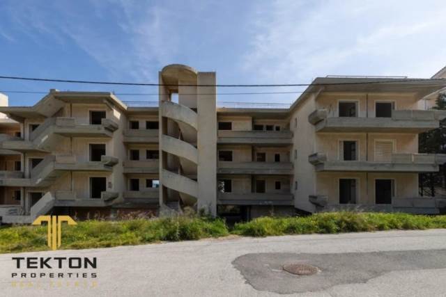(Προς Πώληση) Κατοικία Συγκρότημα κατοικιών || Ανατολική Αττική/Μαρκόπουλο Μεσογαίας - 3.800 τ.μ, 6.800.000€ 