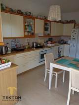 slide1 thumbnail