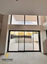 slide1 thumbnail