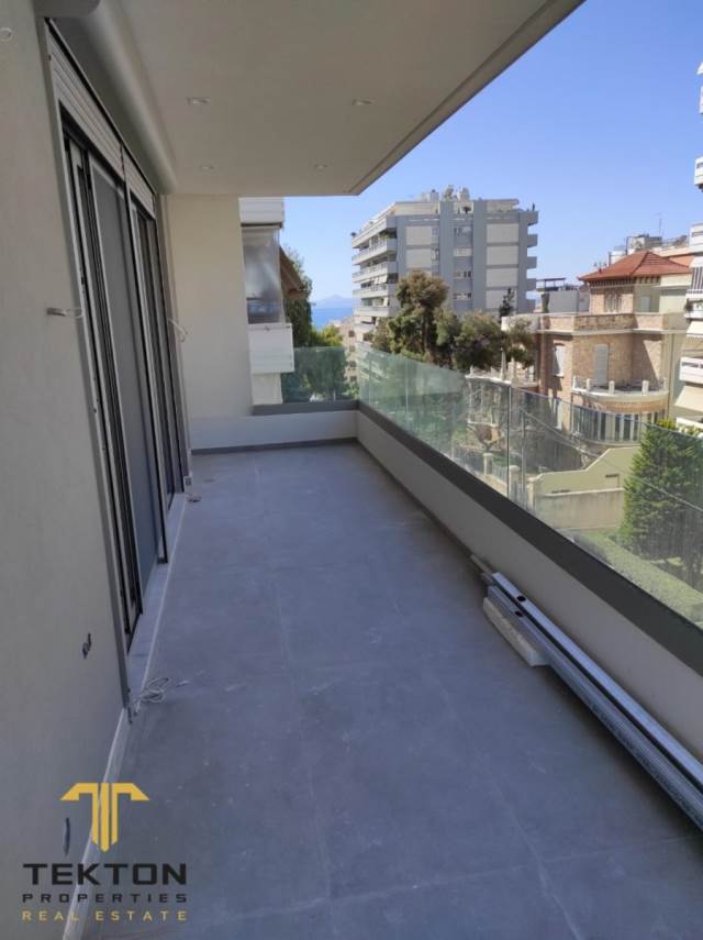 (For Sale) Residential Floor Apartment || Athens South/Palaio Faliro - 91 Sq.m, 2 Bedrooms, 500.000€ 