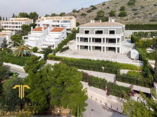 (For Sale) Residential Villa || East Attica/Vouliagmeni - 1.515 Sq.m, 15.000.000€ 