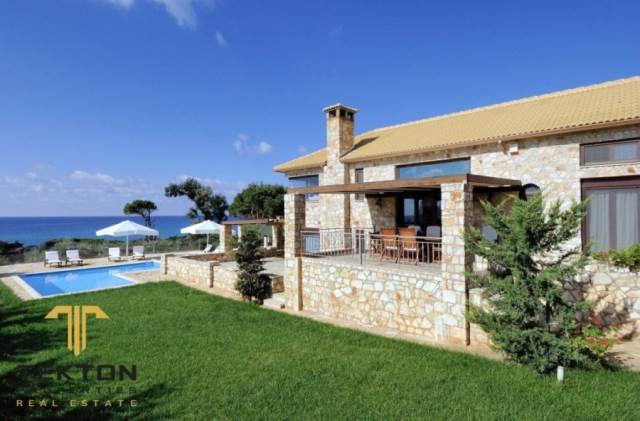 (For Sale) Residential Villa || Messinia/Pylos - 480 Sq.m, 6.500.000€ 